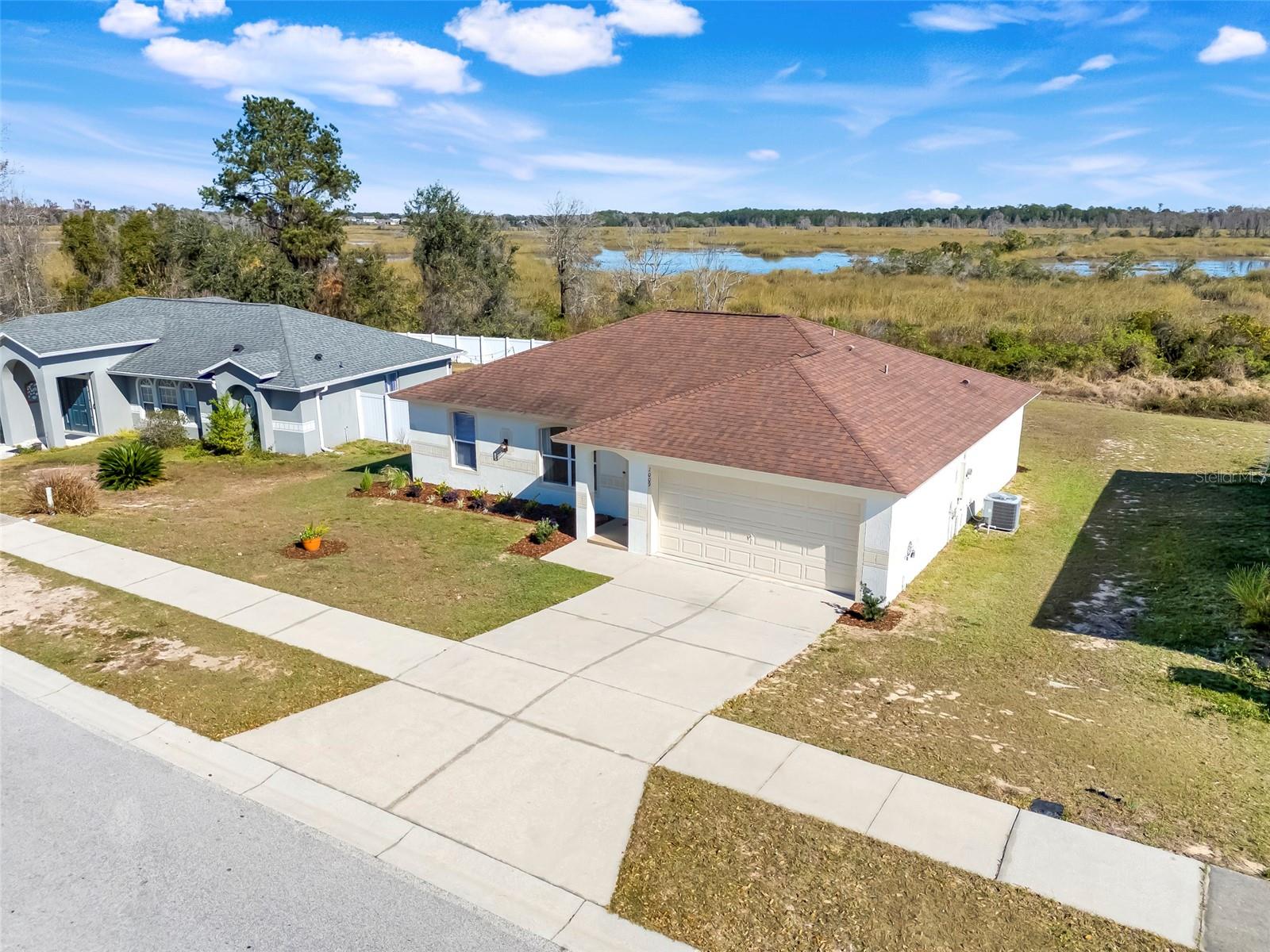 Image 2 of 40 For 1009 Bluegrass Drive