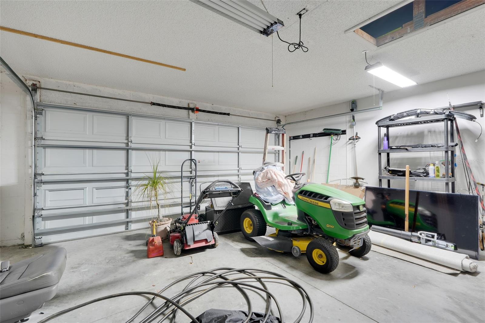 Image 30 of 40 For 1009 Bluegrass Drive