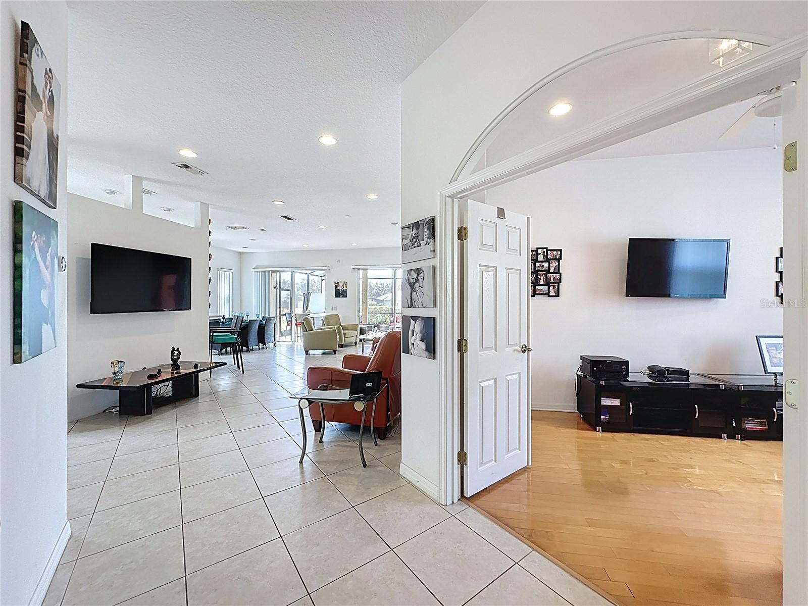 Image 7 of 80 For 146 Crepe Myrtle Drive