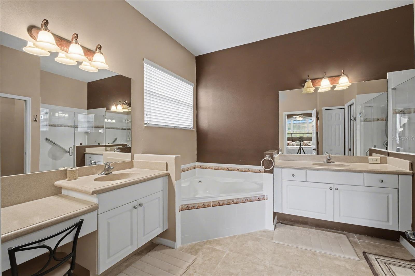 Image 20 of 46 For 788 Summit Greens Boulevard