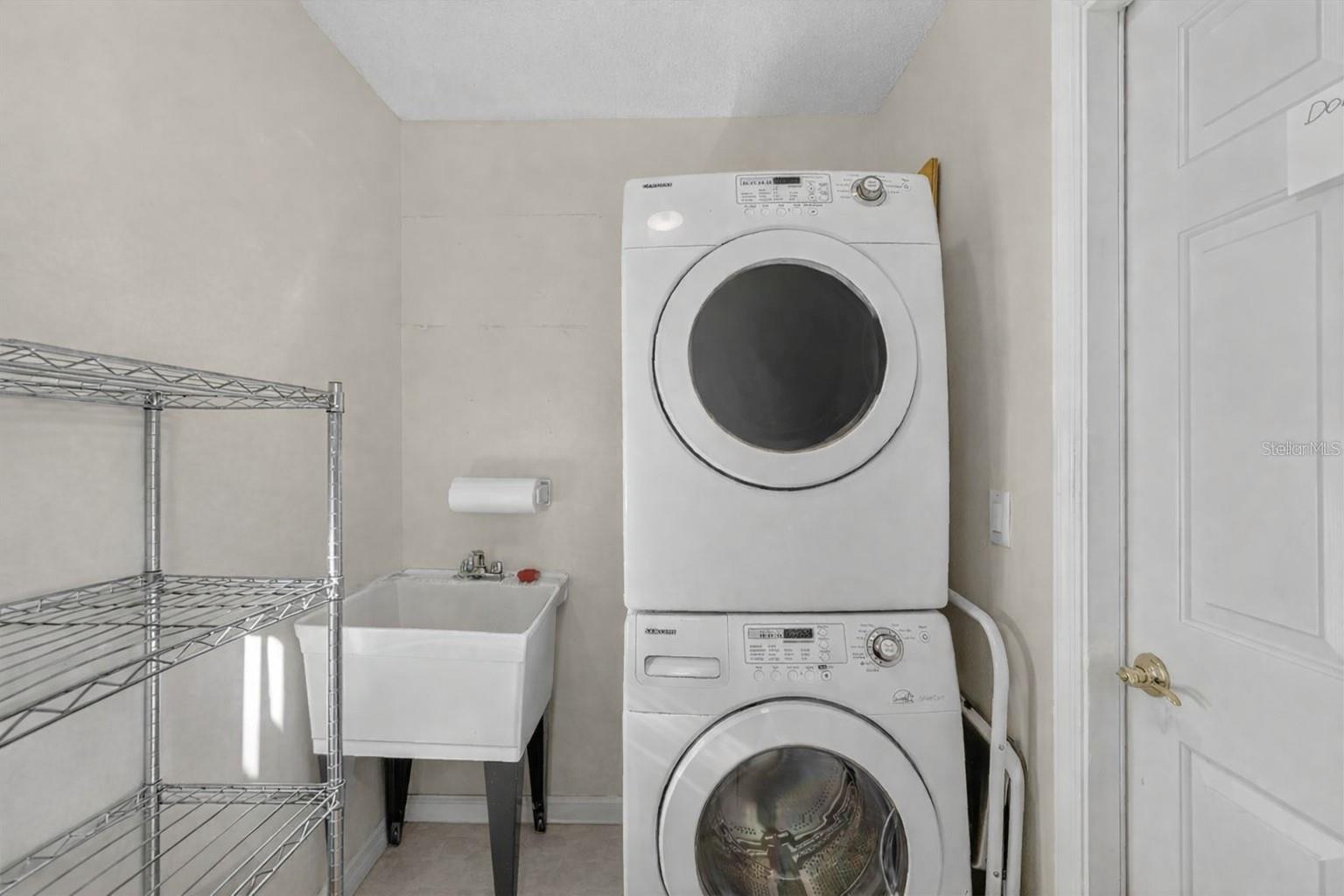 Image 32 of 37 For 4712 St Andrews Arcade