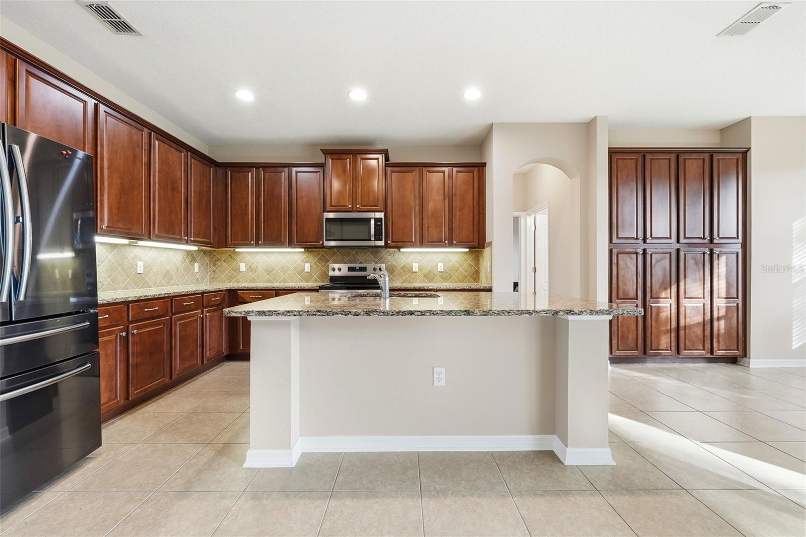 Image 17 of 57 For 2200 Parkside Meadow Drive