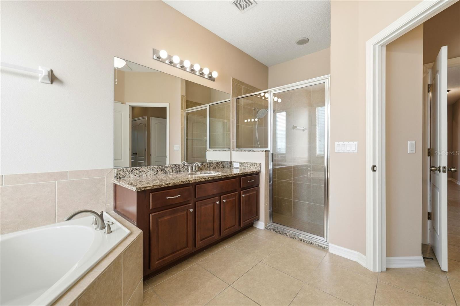 Image 26 of 57 For 2200 Parkside Meadow Drive