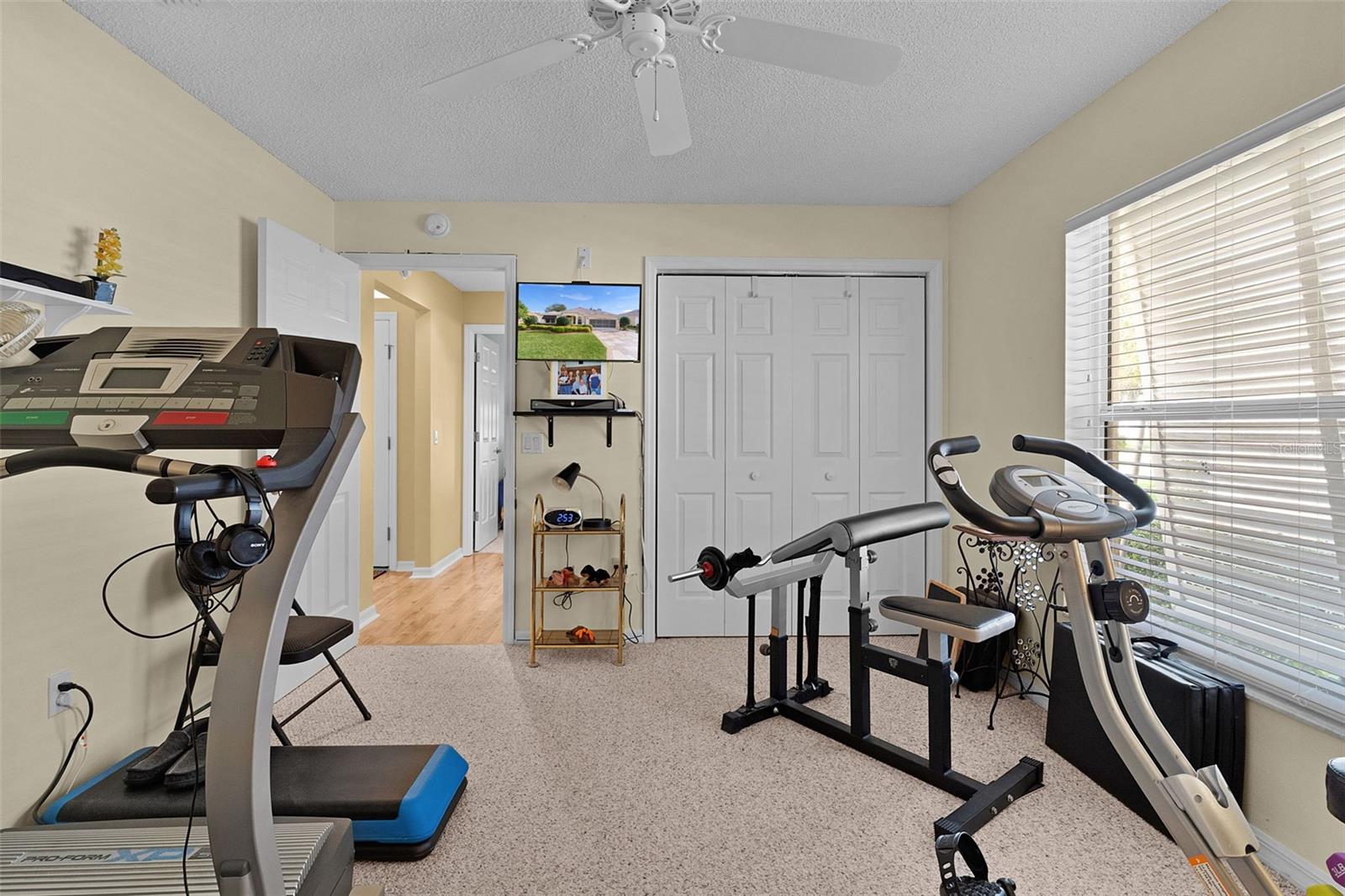 Image 30 of 50 For 1988 Palo Alto Avenue