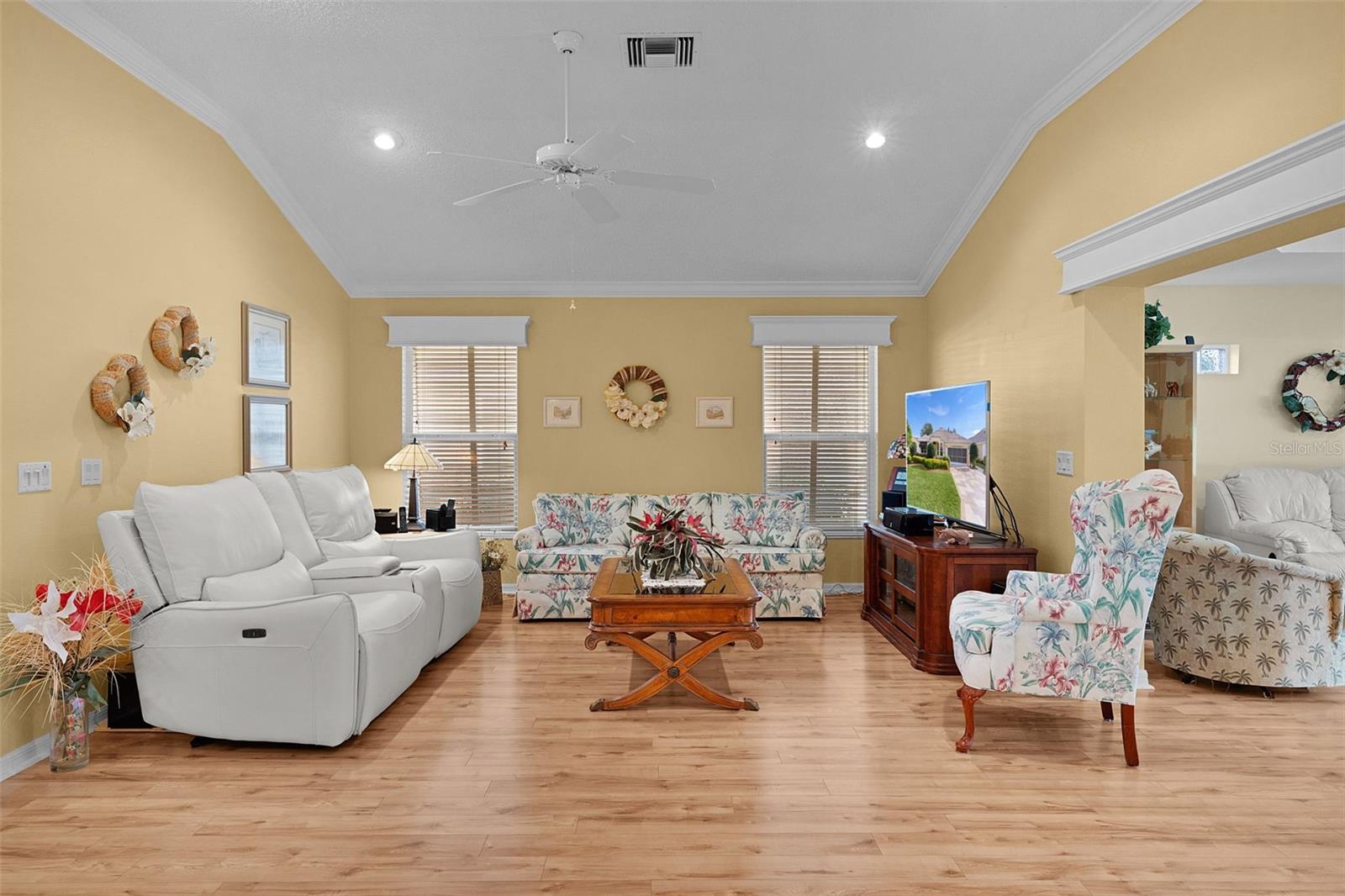 Image 7 of 50 For 1988 Palo Alto Avenue