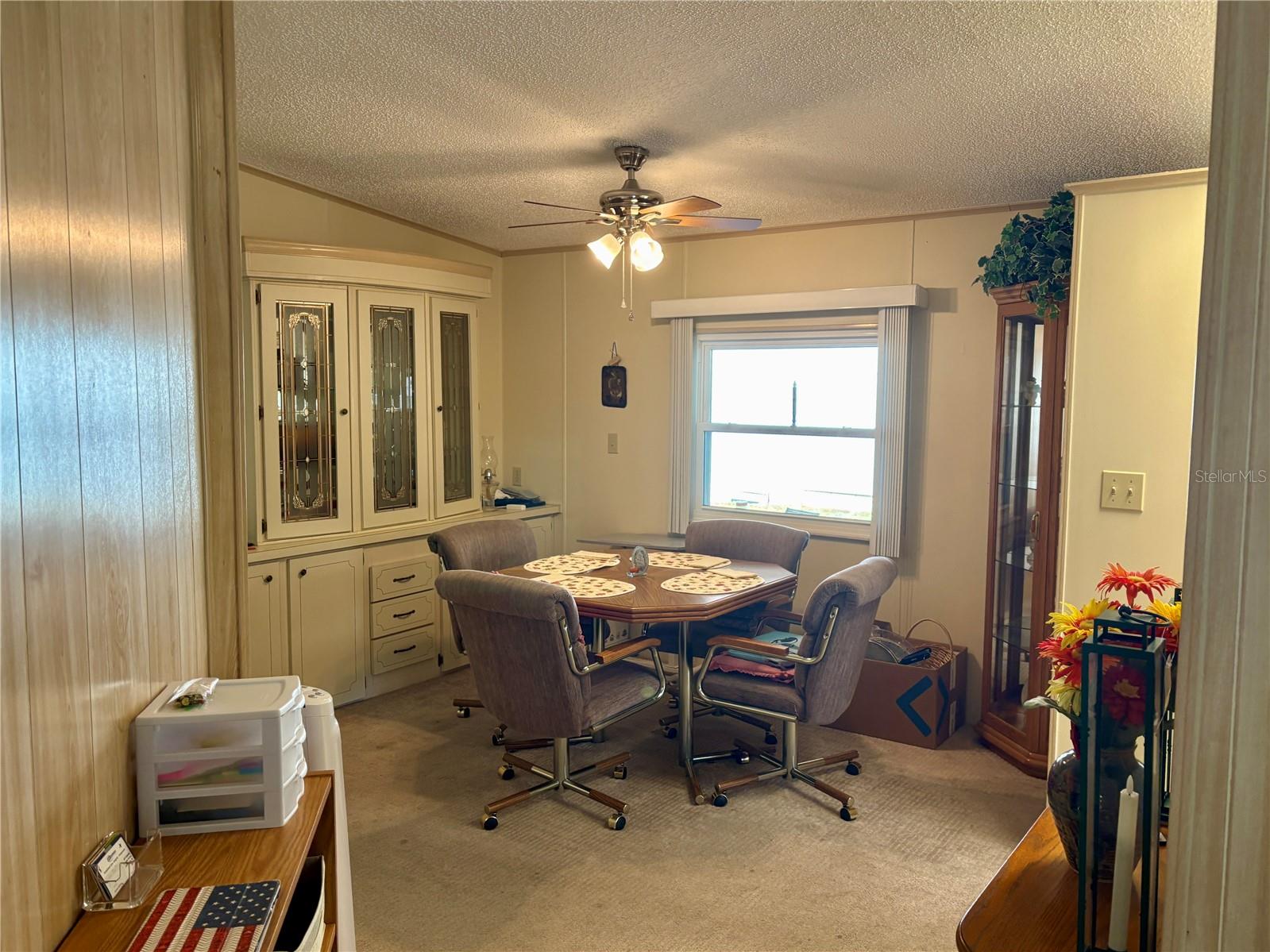 Image 10 of 54 For 25051 Betton Hill