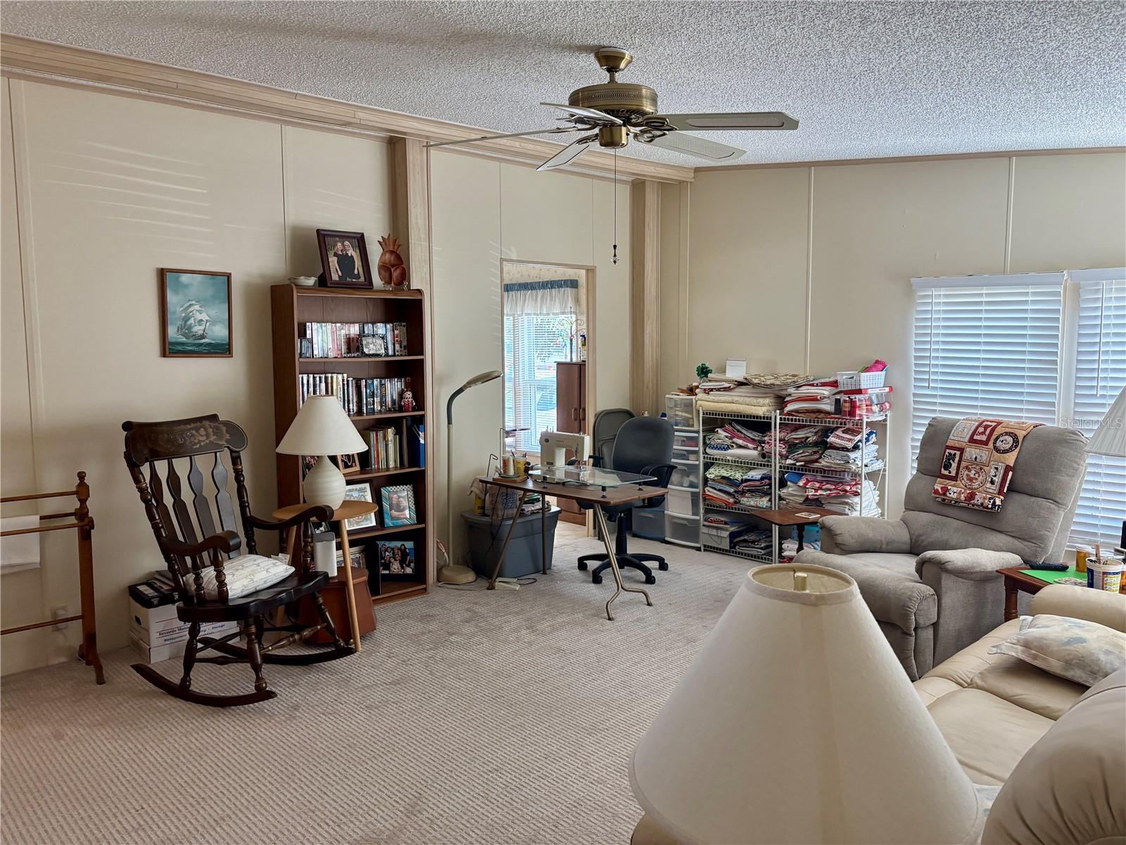 Image 17 of 54 For 25051 Betton Hill