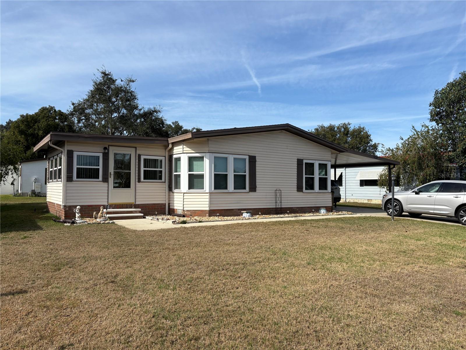 Image 2 of 54 For 25051 Betton Hill