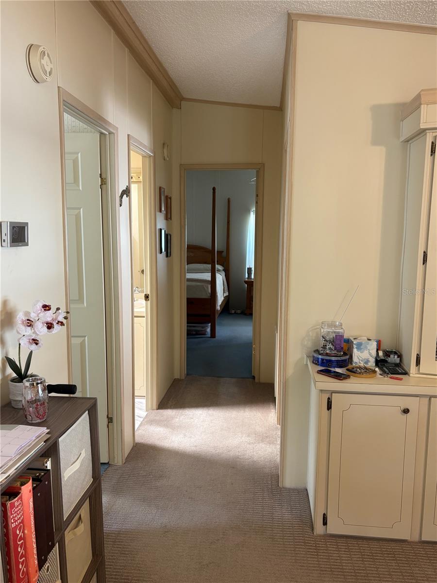 Image 23 of 54 For 25051 Betton Hill