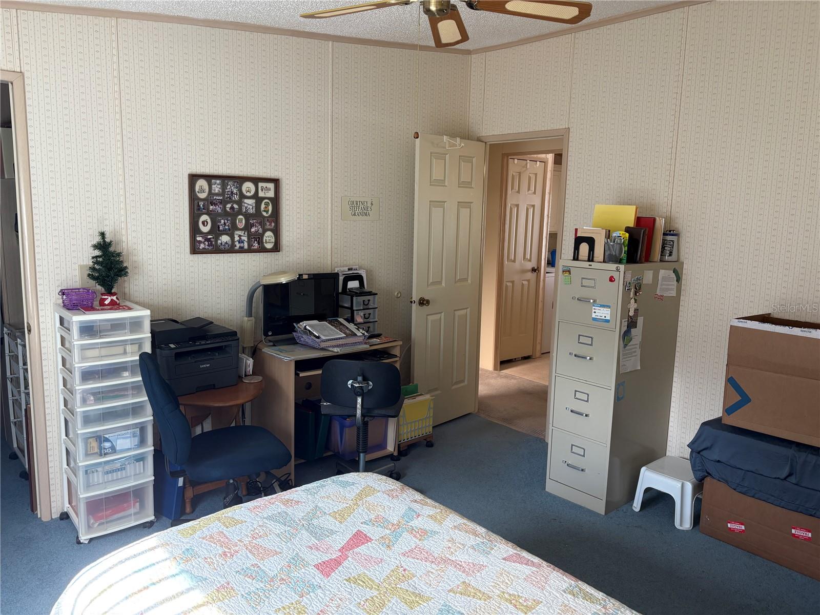 Image 25 of 54 For 25051 Betton Hill