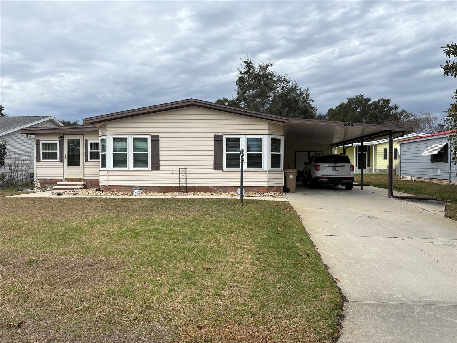 Image 4 of 54 For 25051 Betton Hill