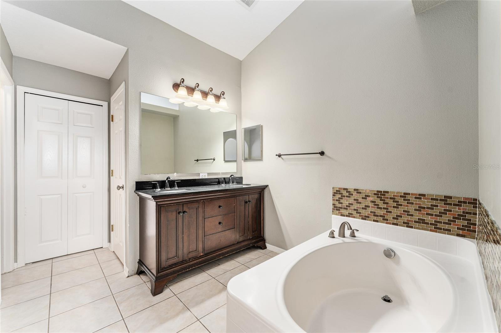 Image 37 of 98 For 1116 Myrtle Lake View Drive