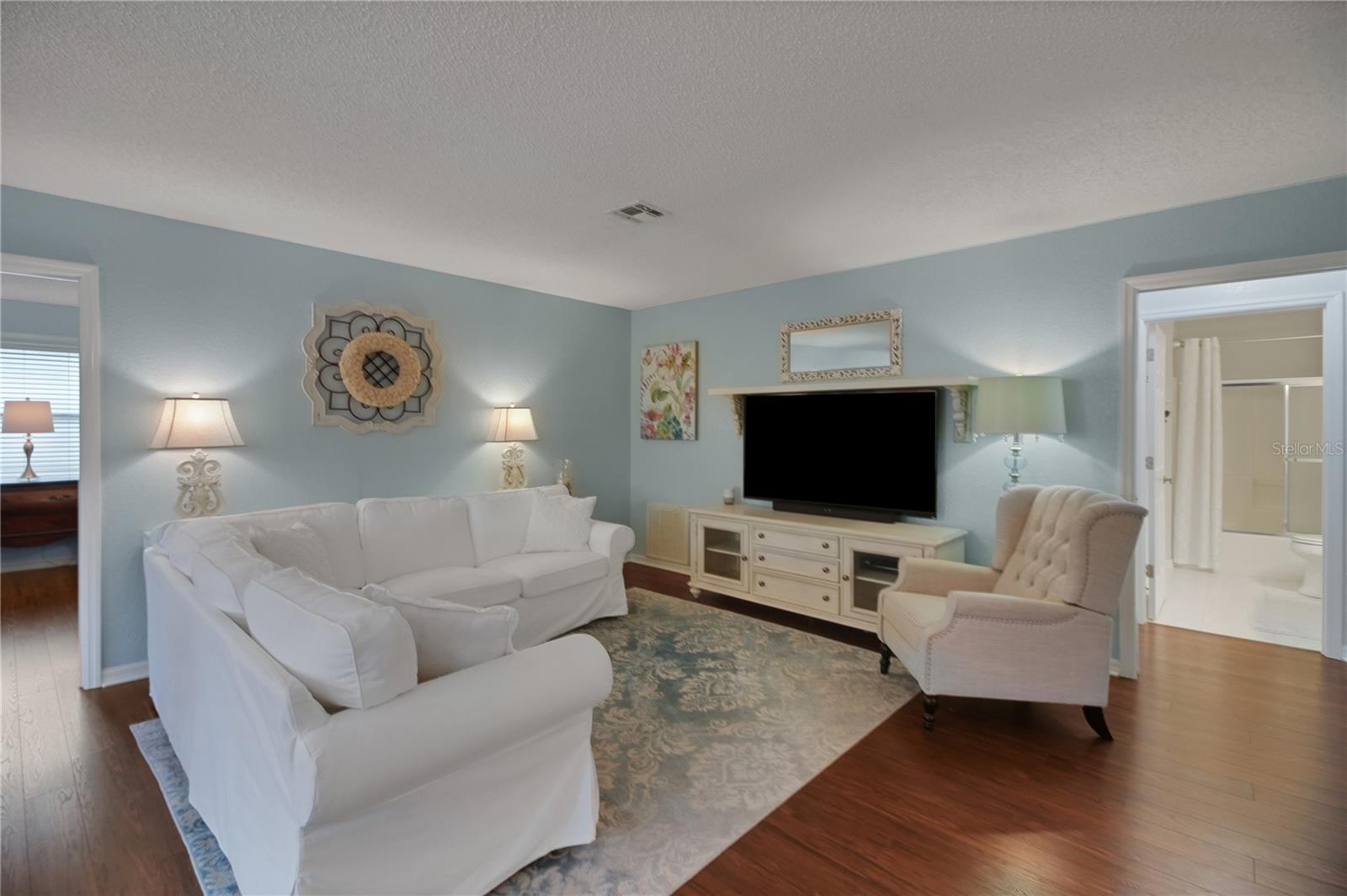 Image 39 of 47 For 32801 Oak Park Drive