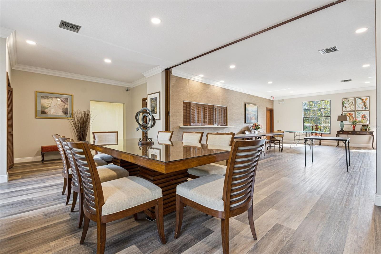 Image 35 of 50 For 1055 Kensington Park Drive 603