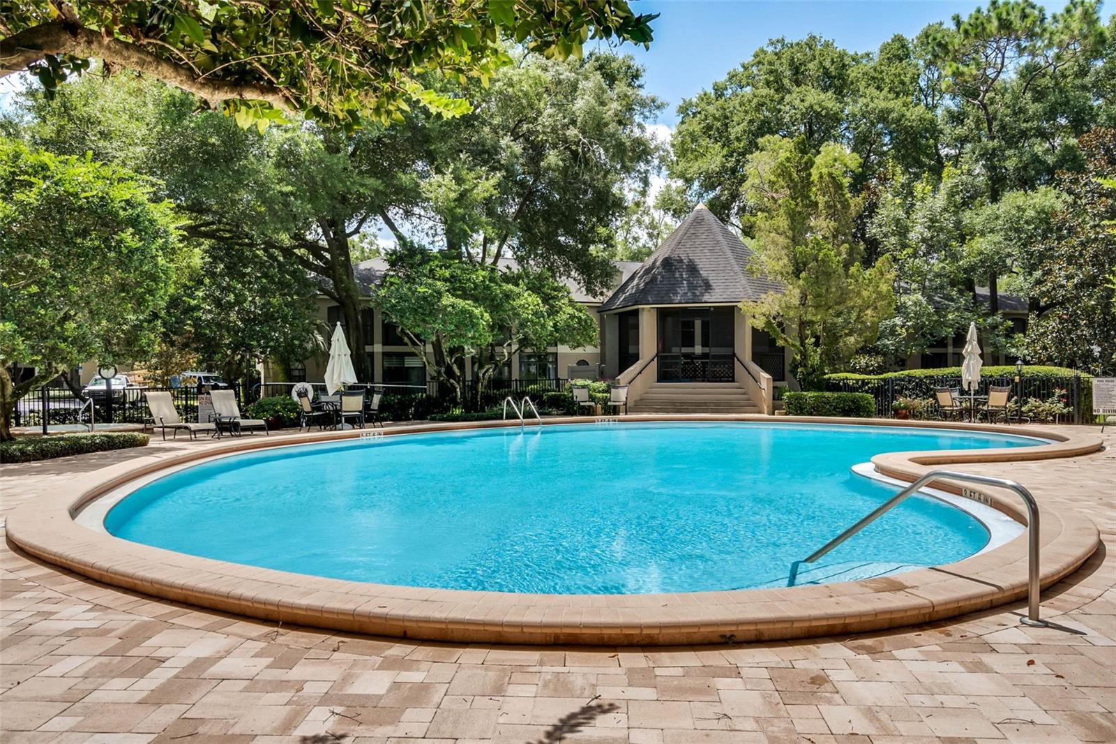 Image 41 of 50 For 1055 Kensington Park Drive 603