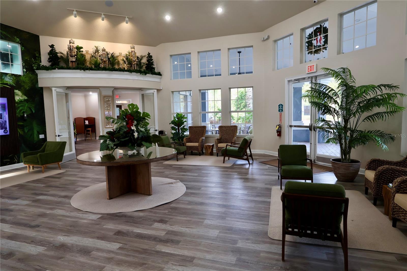 Image 19 of 22 For 2305 Silver Palm Drive 304