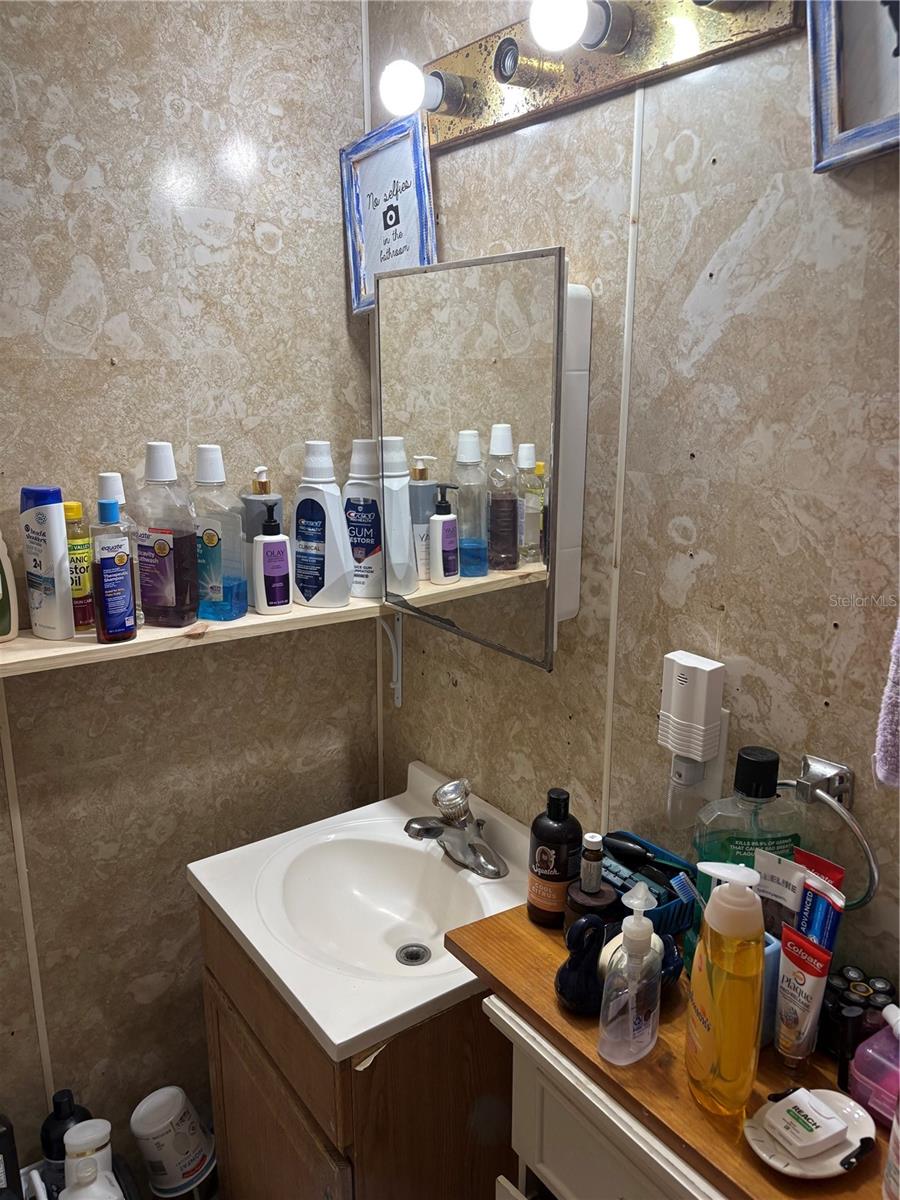 Image 7 of 17 For 444 2nd Street