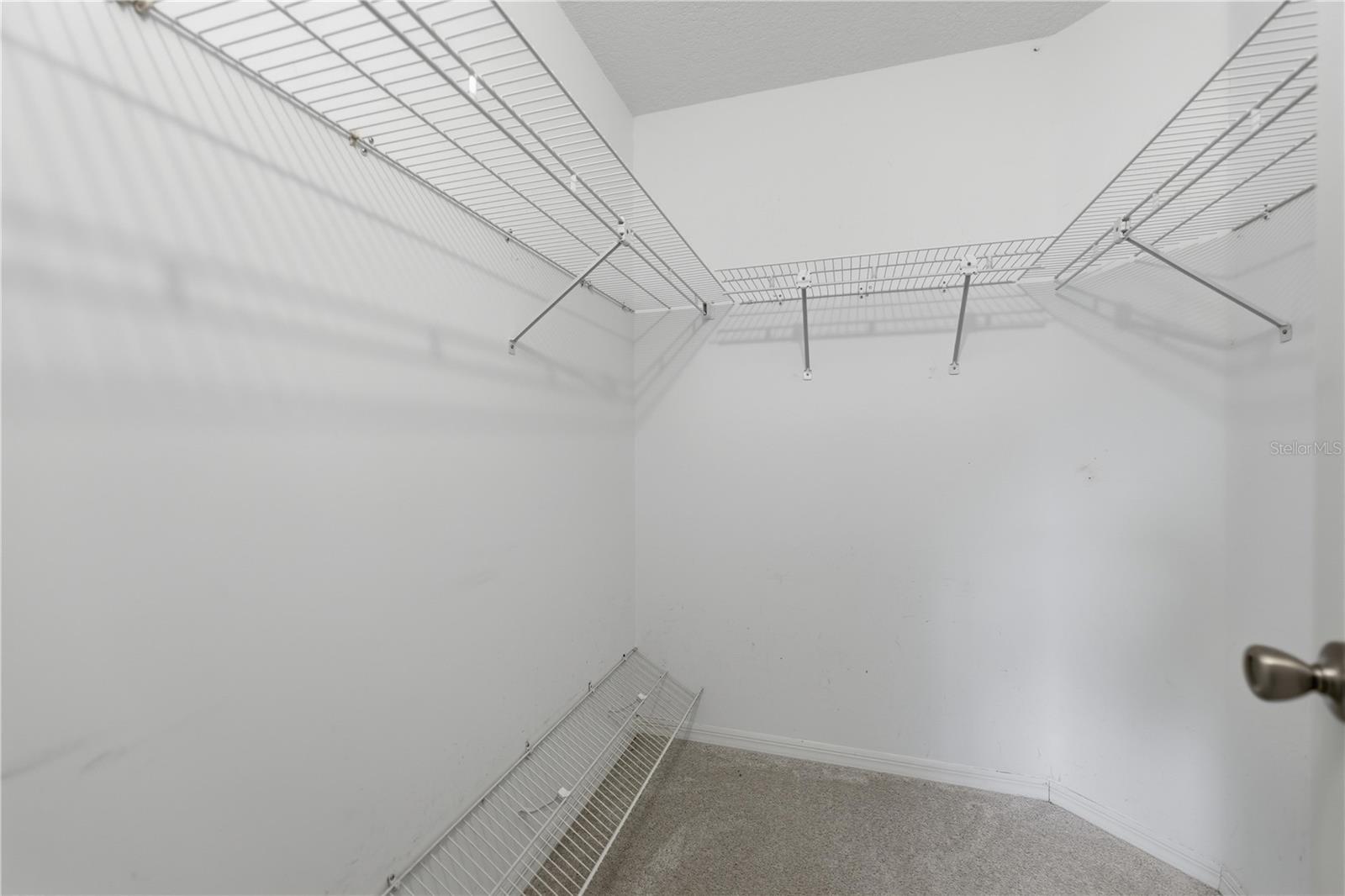 Image 20 of 38 For 17505 100th Court