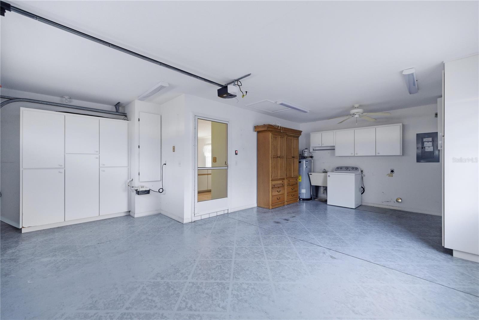 Image 23 of 38 For 17505 100th Court