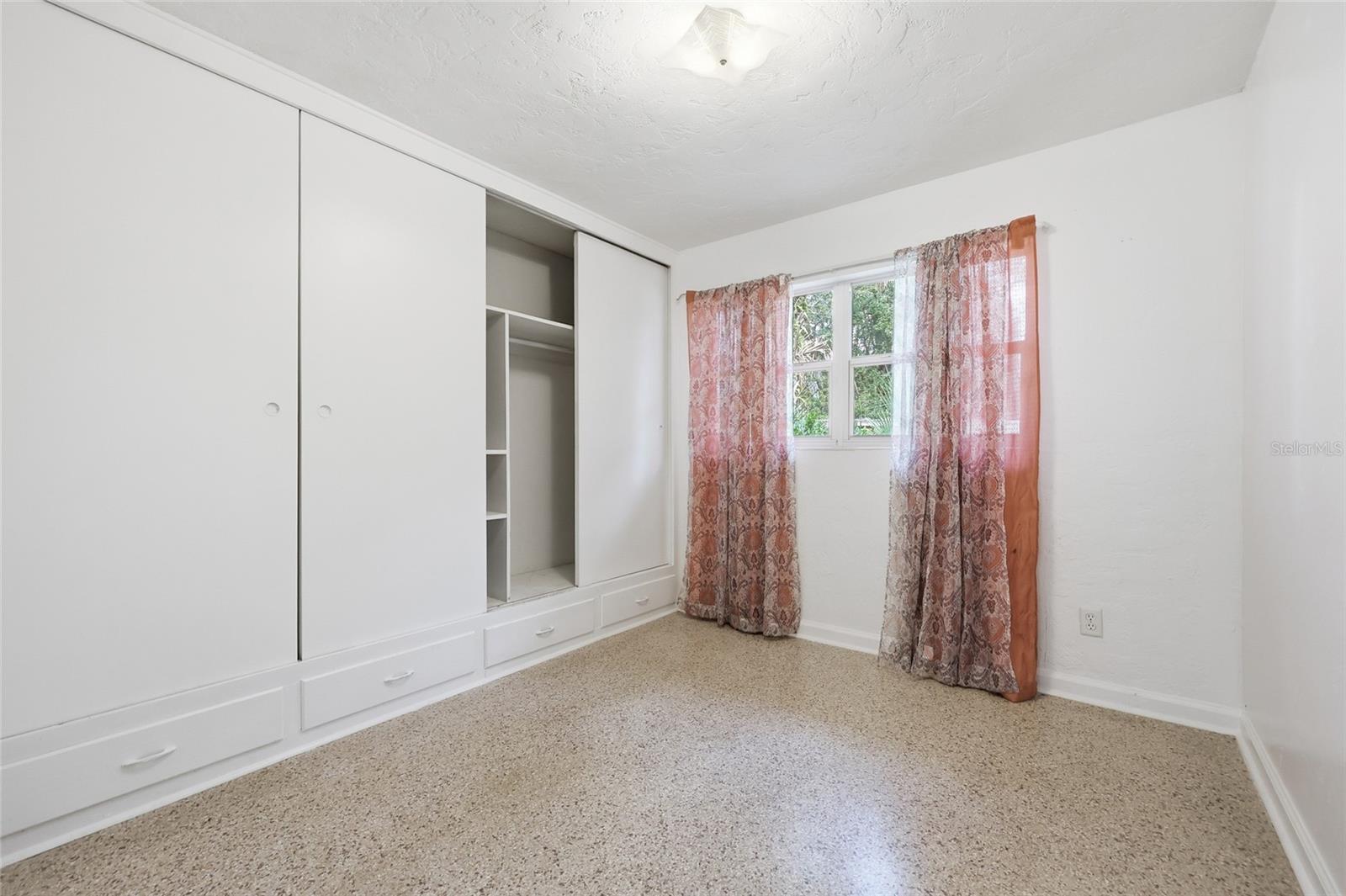 Image 14 of 30 For 1215 21st Avenue