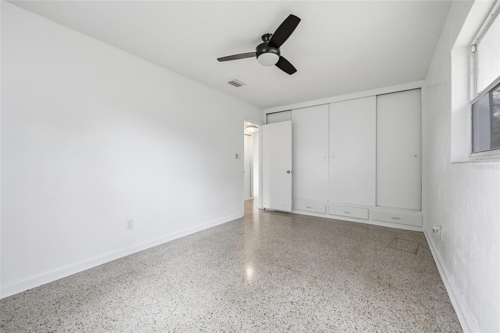 Image 17 of 30 For 1215 21st Avenue