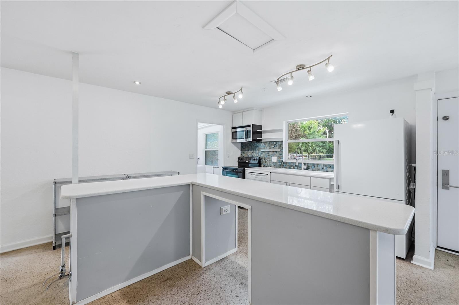 Image 7 of 30 For 1215 21st Avenue