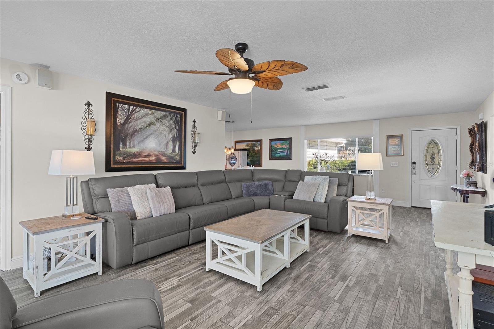 Image 14 of 47 For 9980 176th Street