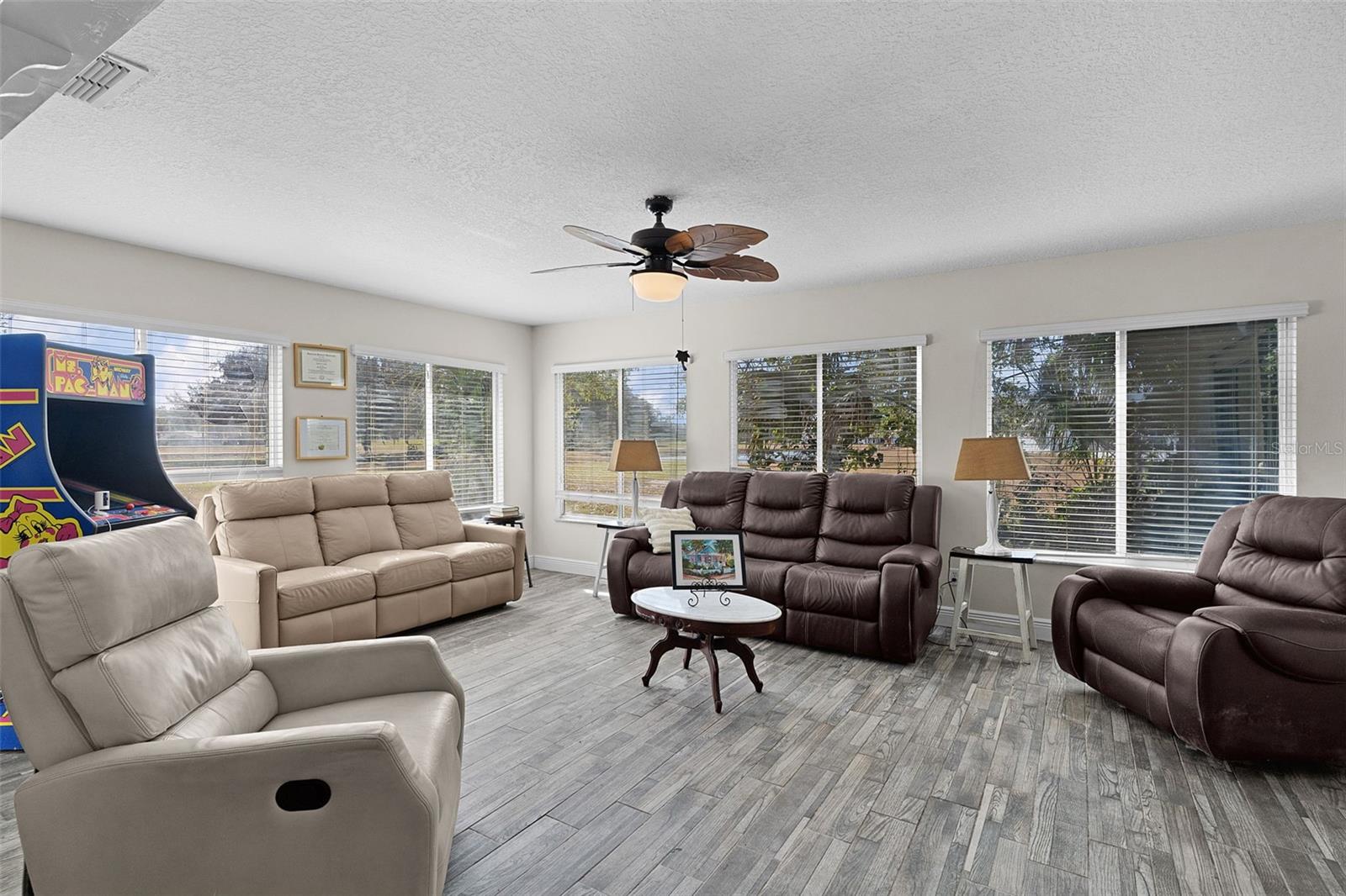 Image 16 of 47 For 9980 176th Street