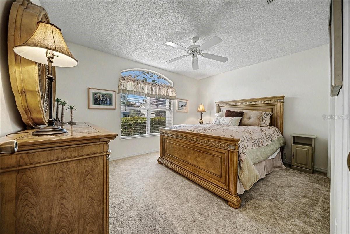 Image 33 of 82 For 922 Soledad Way