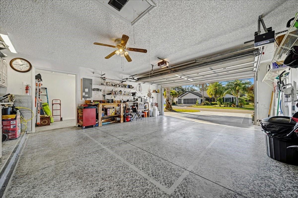 Image 57 of 82 For 922 Soledad Way