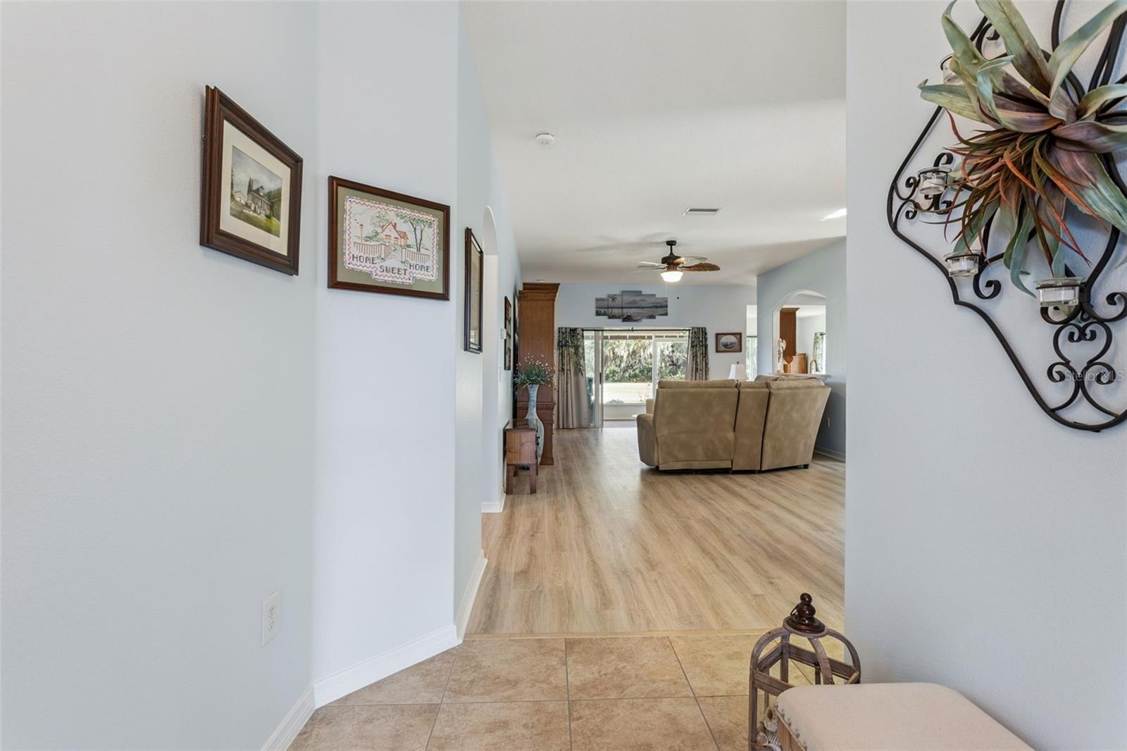 Image 6 of 44 For 3601 Arlington Ridge Boulevard