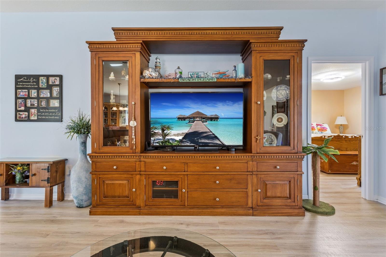 Image 9 of 44 For 3601 Arlington Ridge Boulevard