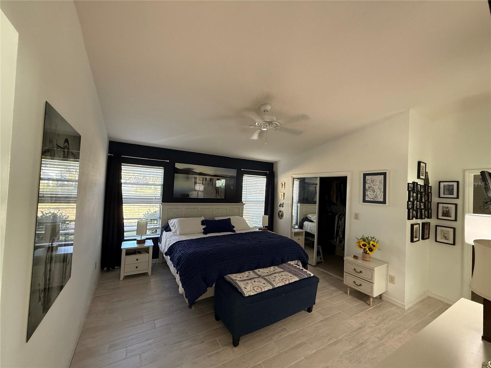 Image 14 of 22 For 25607 Belle Helene