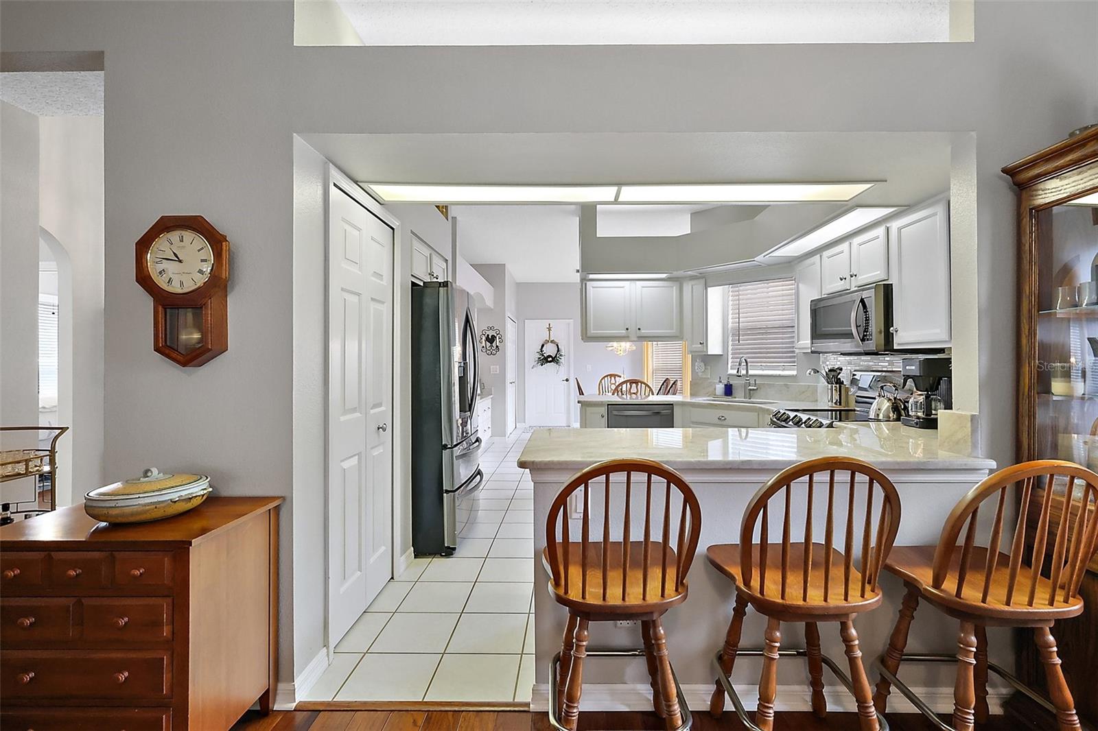 Image 19 of 49 For 3584 Tropical Seas Loop