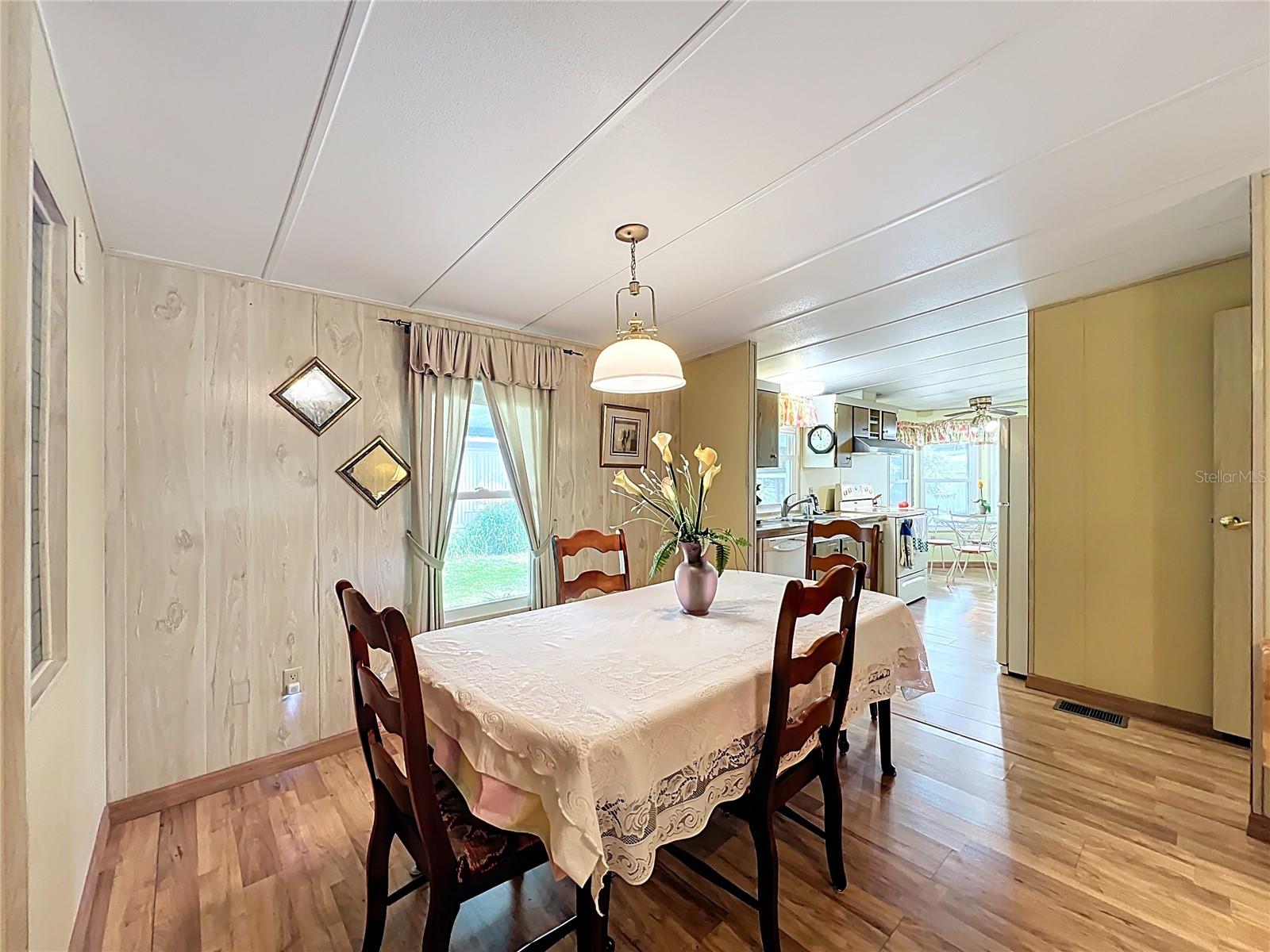 Image 18 of 55 For 13508 Palm Drive