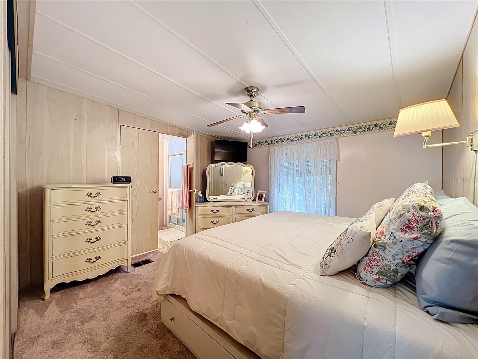 Image 20 of 55 For 13508 Palm Drive