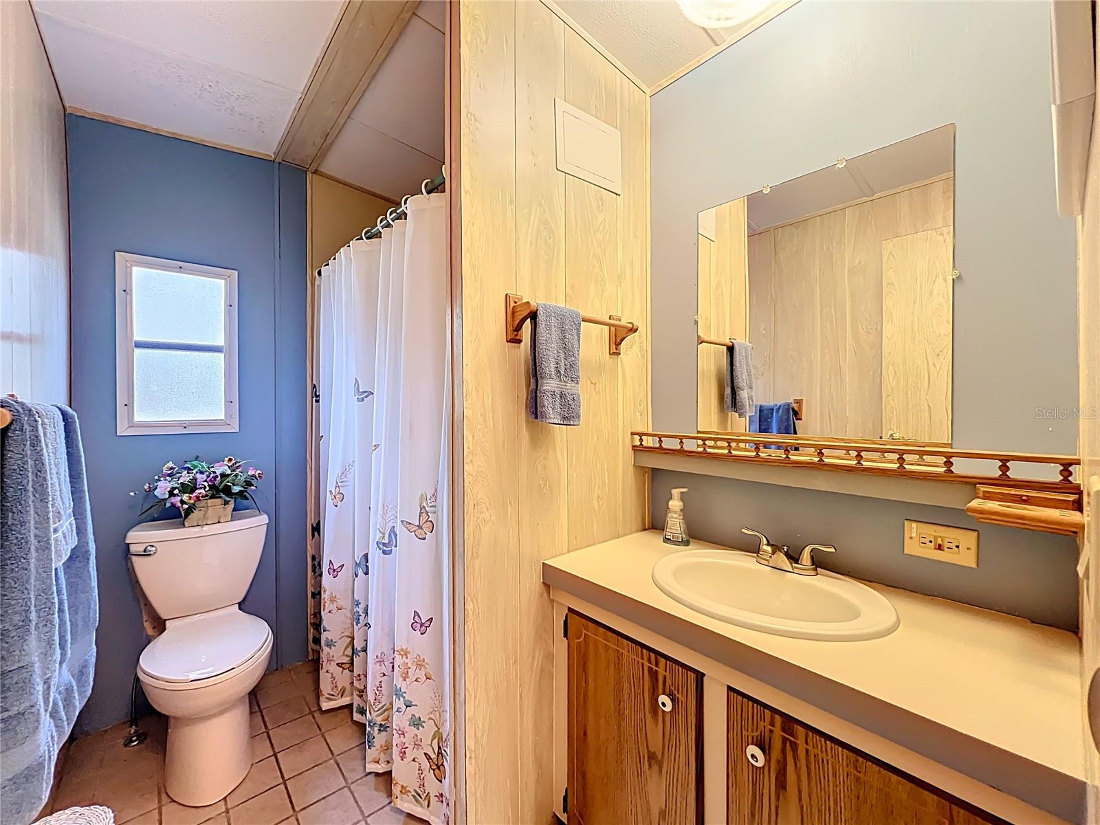 Image 26 of 55 For 13508 Palm Drive