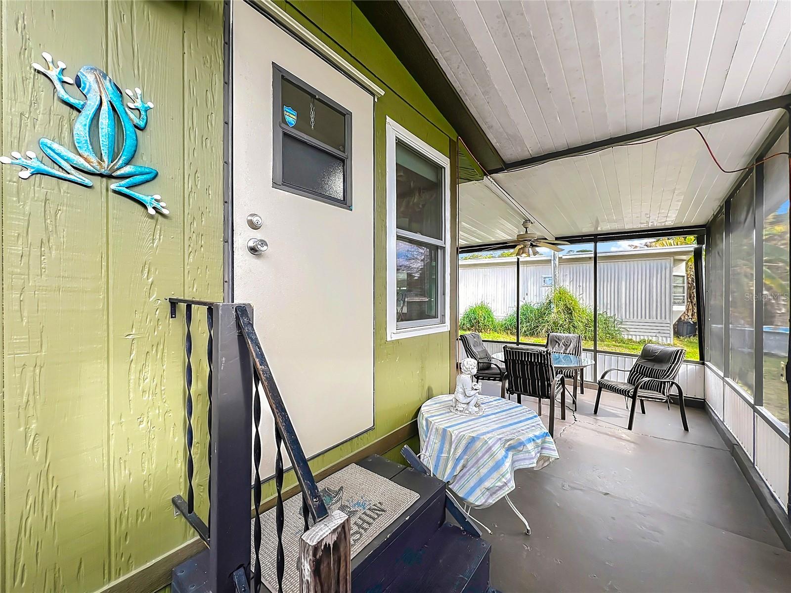 Image 30 of 55 For 13508 Palm Drive