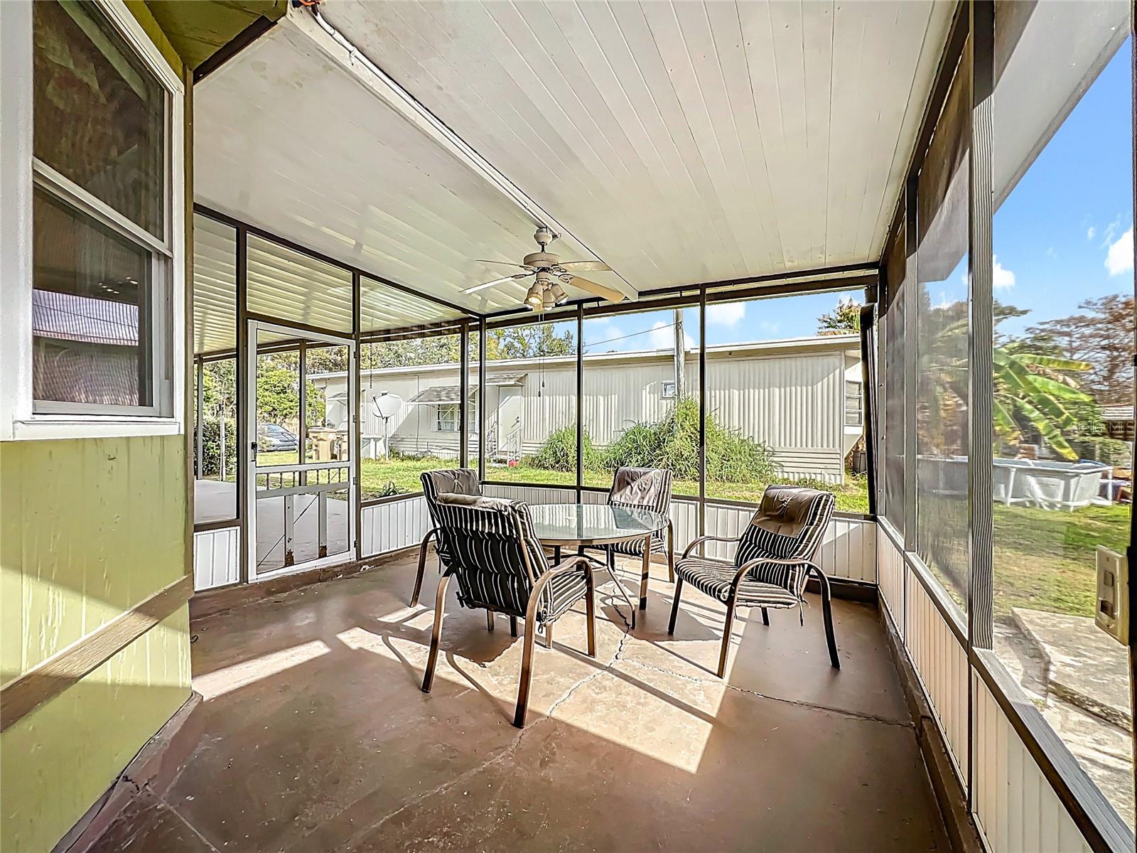 Image 31 of 55 For 13508 Palm Drive