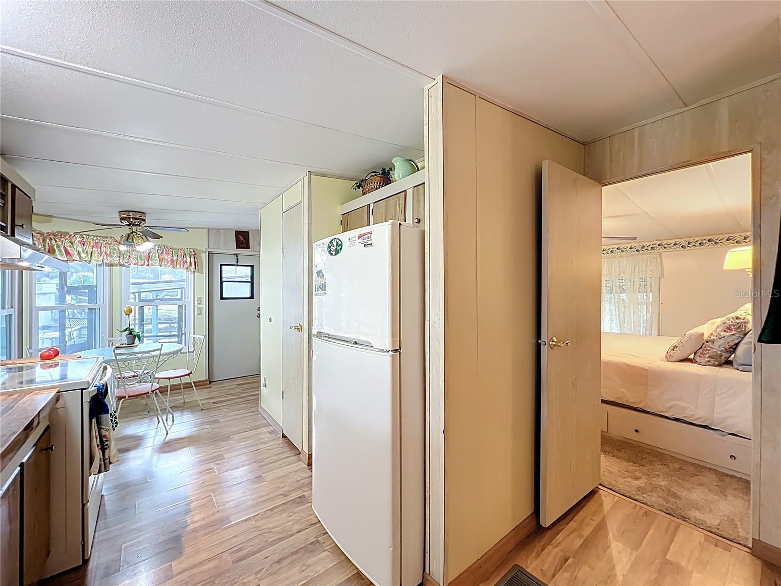 Image 6 of 55 For 13508 Palm Drive