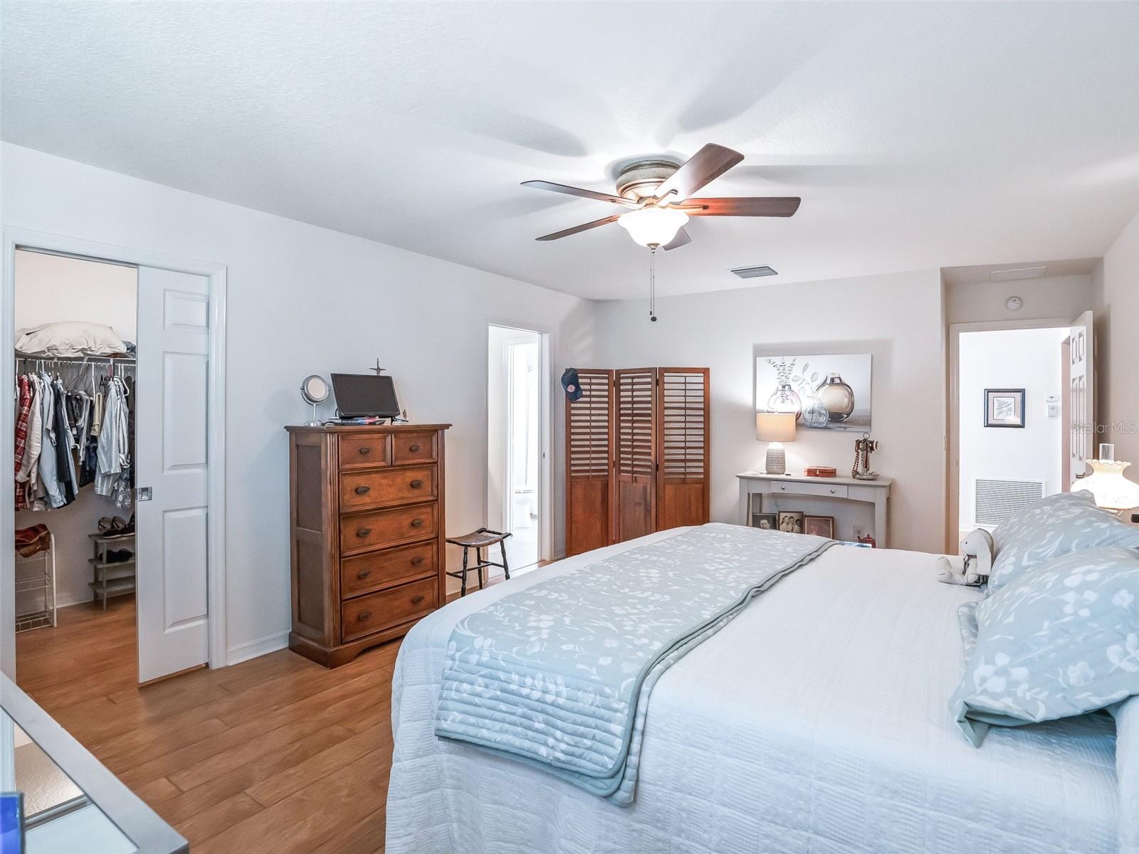 Image 23 of 47 For 2409 Hook Hollow Terrace