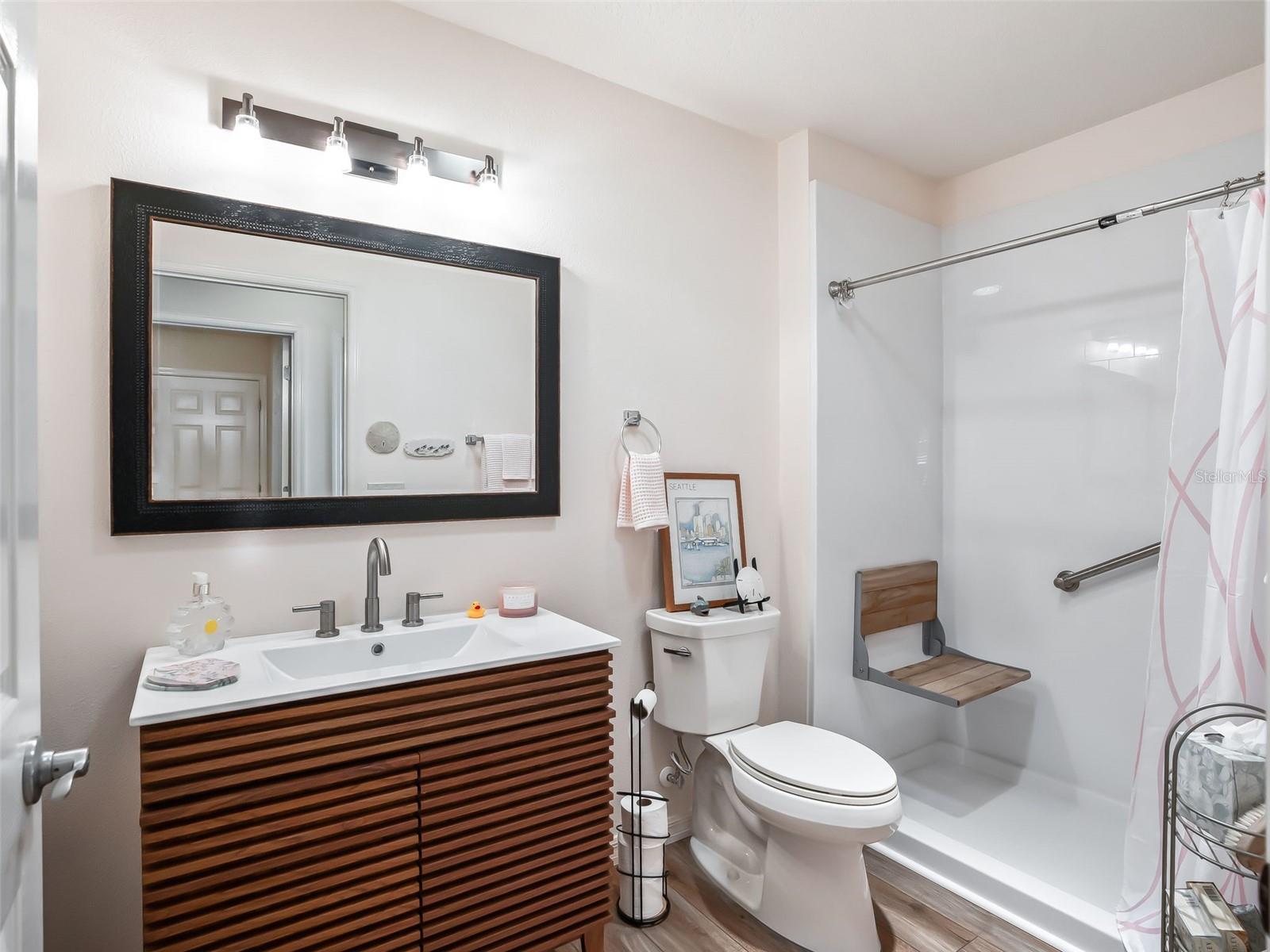 Image 29 of 47 For 2409 Hook Hollow Terrace