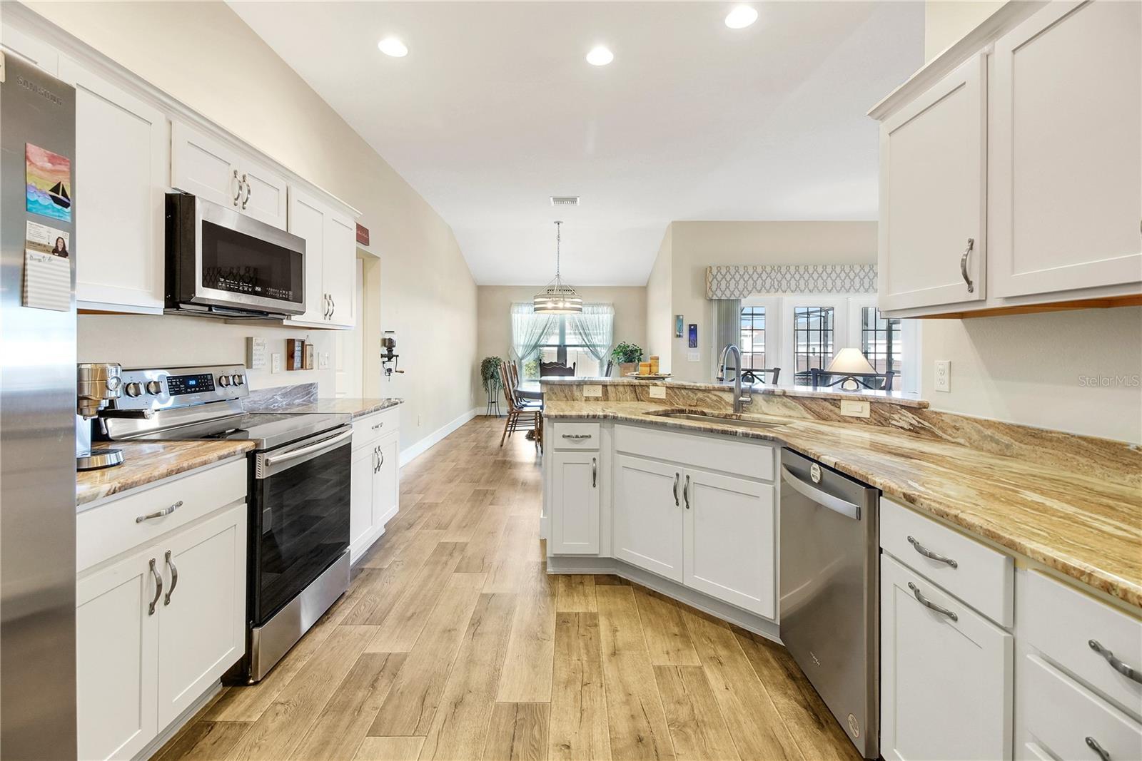 Image 16 of 48 For 3323 Rohan Road