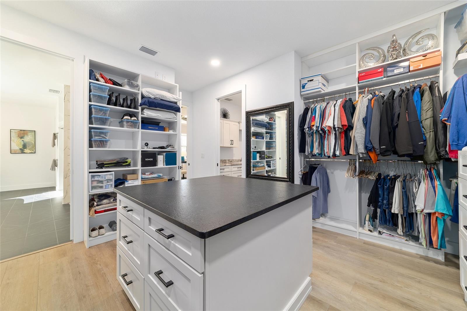 Image 42 of 95 For 11638 101st Court Road