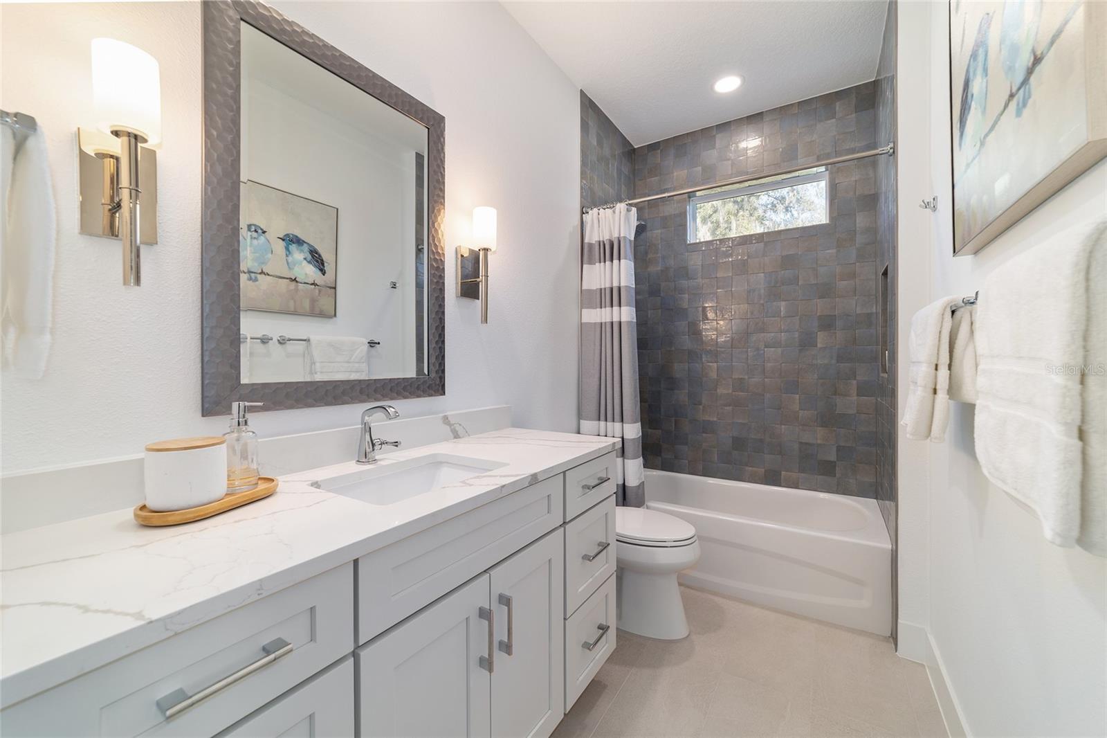 Image 56 of 95 For 11638 101st Court Road