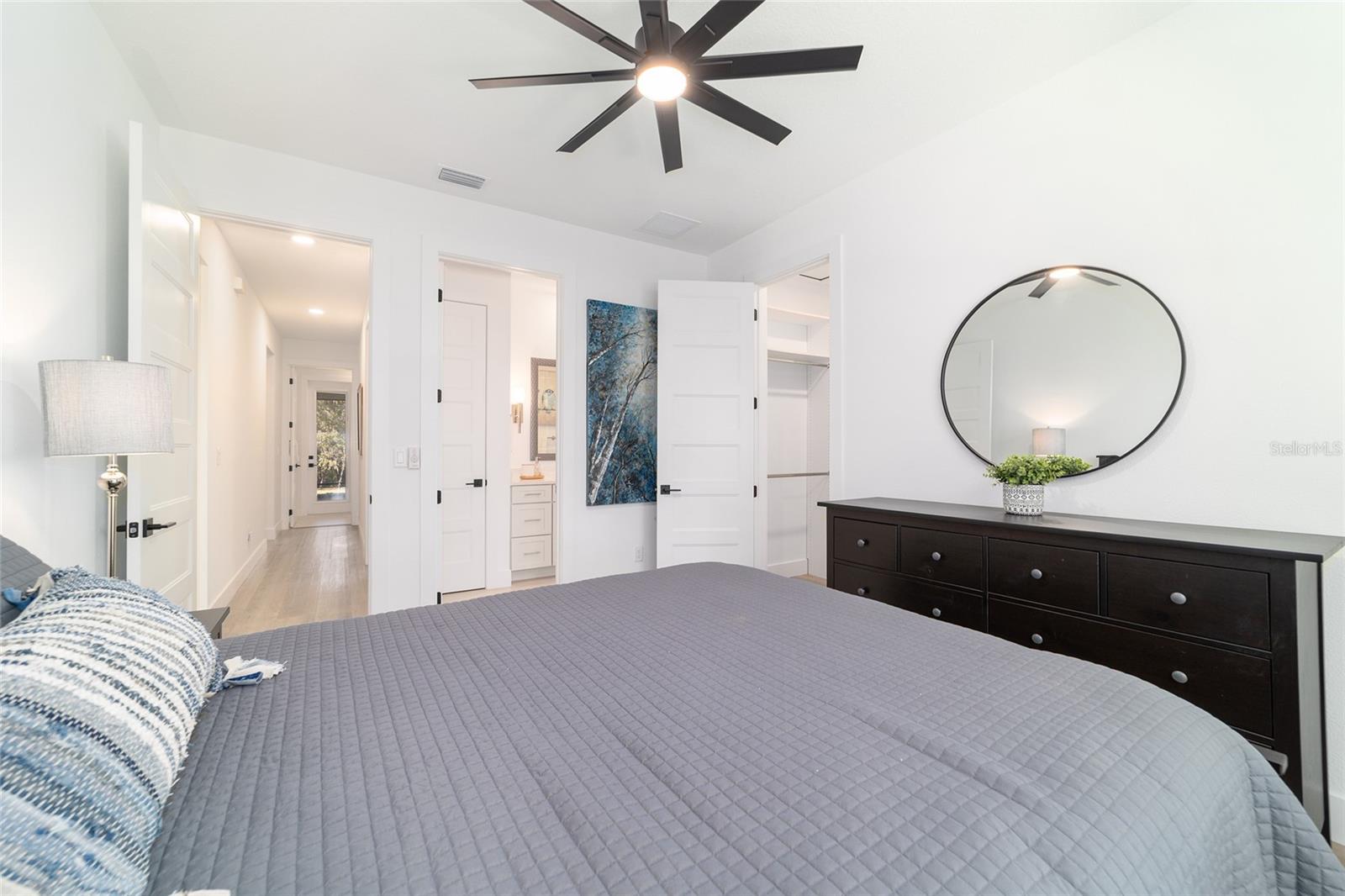 Image 57 of 95 For 11638 101st Court Road