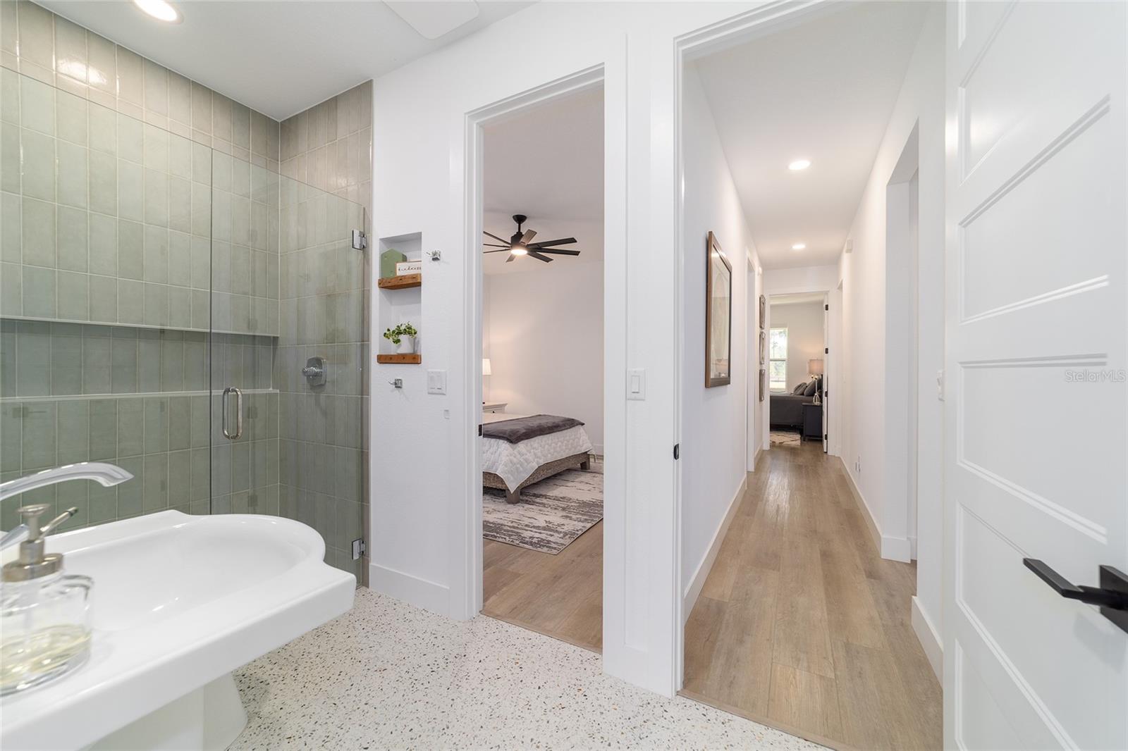 Image 58 of 95 For 11638 101st Court Road