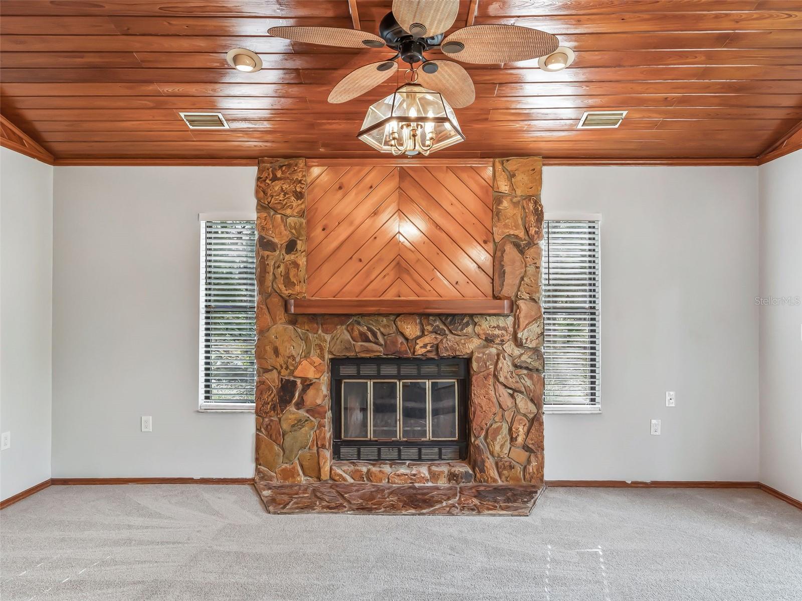 Image 12 of 49 For 11398 Cr 682