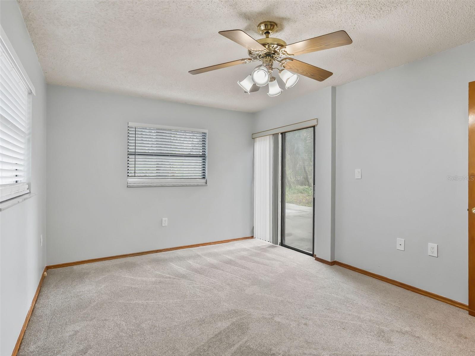 Image 24 of 49 For 11398 Cr 682