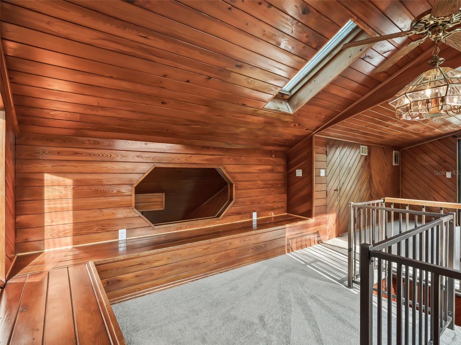 Image 28 of 49 For 11398 Cr 682